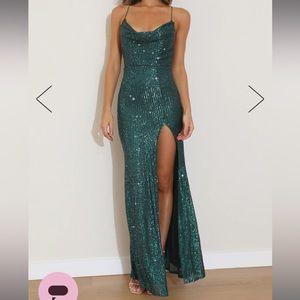 Hello Molly PERFECT ATTRACTION SEQUIN MAXI DRESS FOREST GREEN